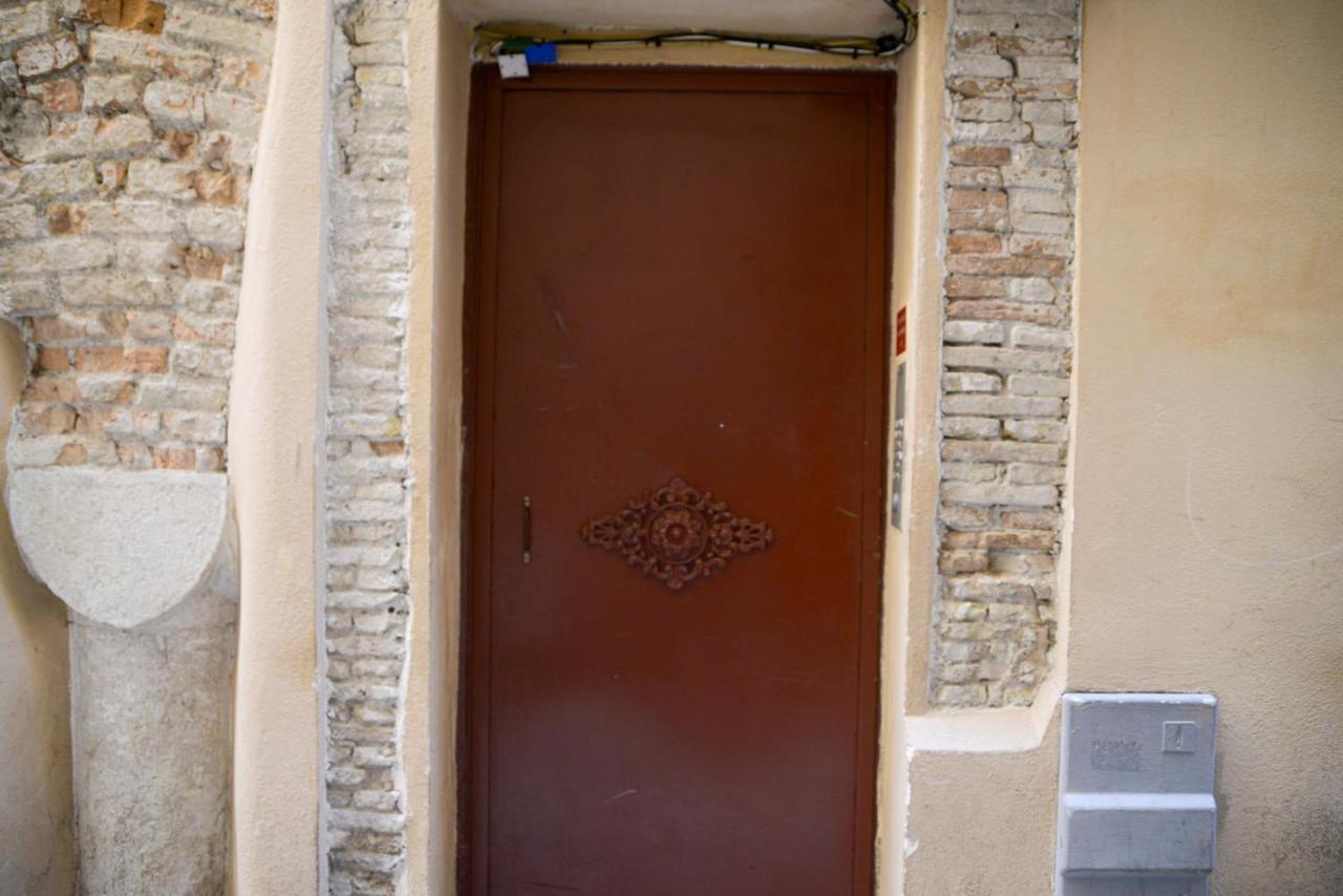 Sunny Apartment In Heart Of Nice Old Town מראה חיצוני תמונה